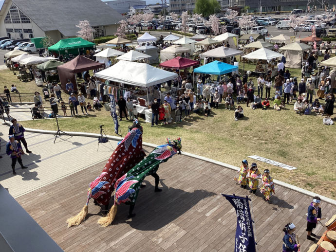 藍住町で開催された第4回正法寺川クラフトandマーケットの風景