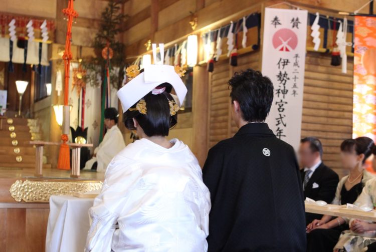 旭川神社の神前結婚式では実際にどのようなことを行うのでしょうか