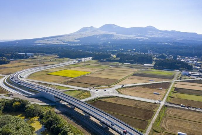 熊本地震により寸断されていた国道57号線が復旧・開通した光景