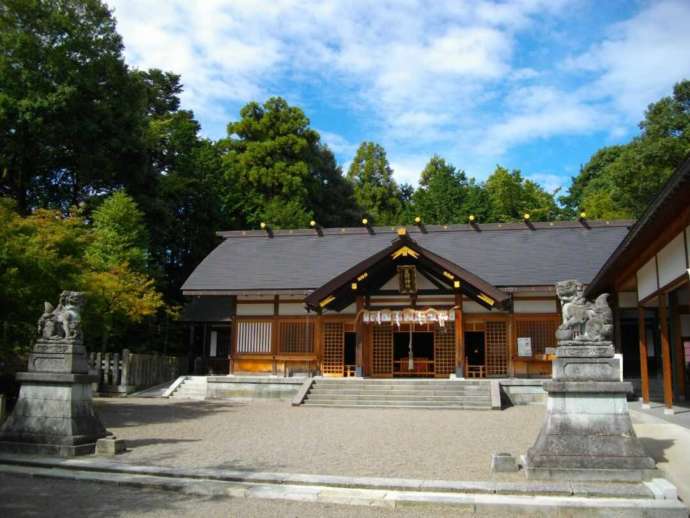 足羽神社の外観