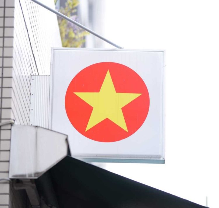 日本とベトナムの国旗を合わせたバブバルのシンボルマーク