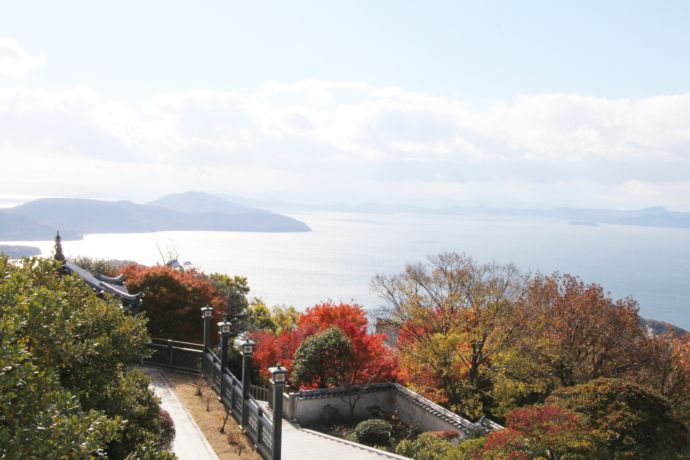 奥ノ院西之瀧護摩堂からの絶景