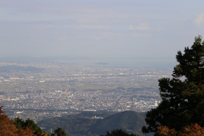 神奈川県伊勢原市にある大山の頂上から望める風景