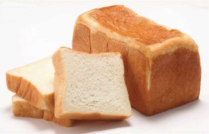 ベーカリープロデューサーの岸本拓也さんがプロデュースした「うまい食パン」