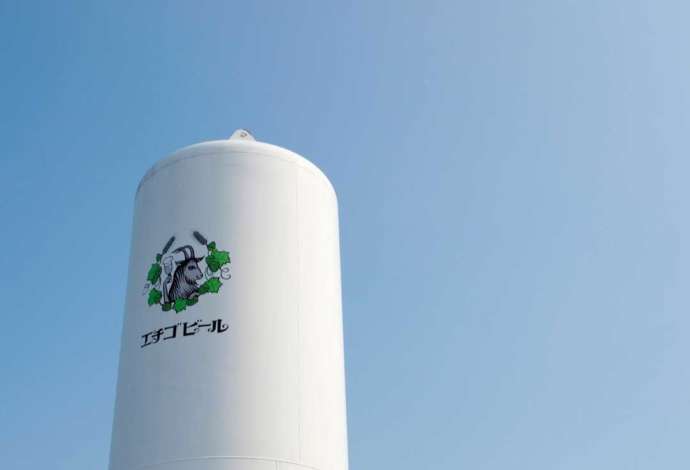 新潟県新潟市にある「エチゴビール」の麦芽貯蔵タンク