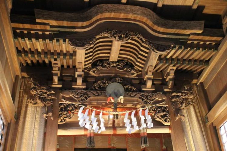 新潟県村上市にある藤基神社の社殿