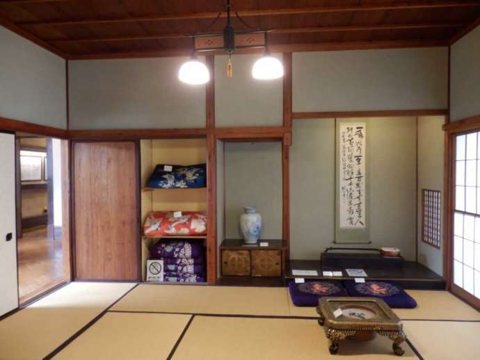 愛知県名古屋市の「文化のみち二葉館」にある旧婦人室
