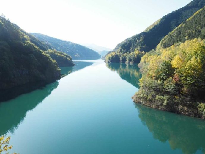 味噌川ダム（奥木曽湖）の風景