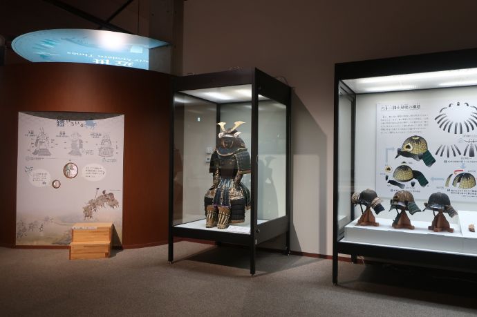 「群馬県立歴史博物館」の常設展示室内の展示風景（その4）