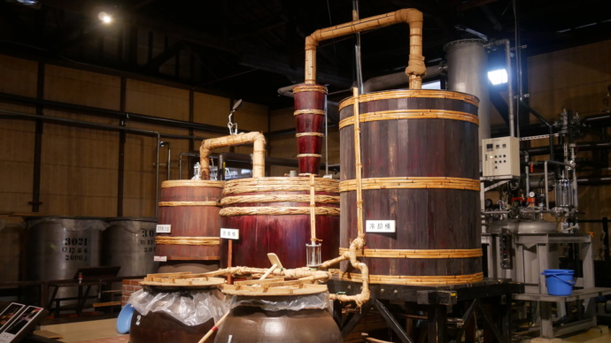 濵田酒造の伝兵衛蔵の木桶蒸留器