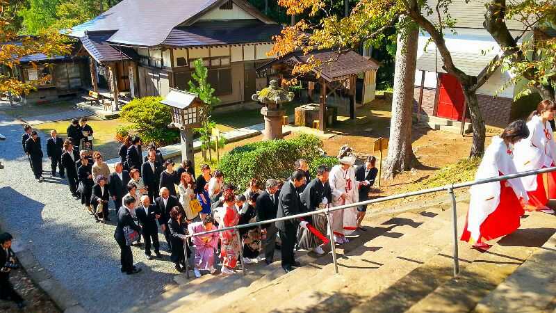 土津神社の花嫁行列の様子