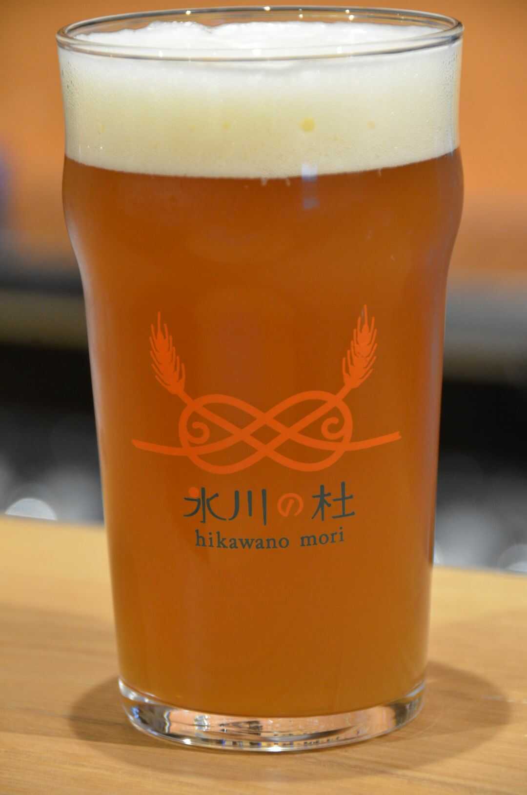 氷川ブリュワリーで注文できるクラフトビール「氷川の杜Hana」