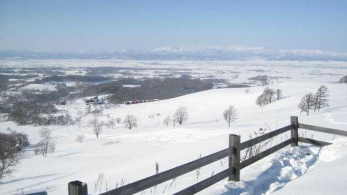 丸加高原展望台から見られる雪景色