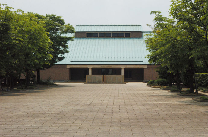 稲沢市の荻須記念美術館