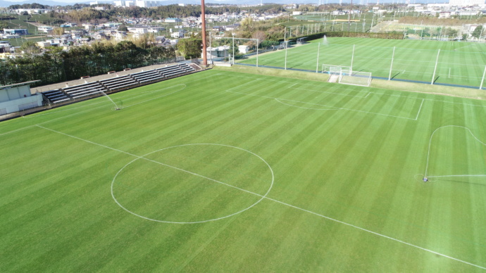 静岡県磐田市にある天然芝のサッカー場