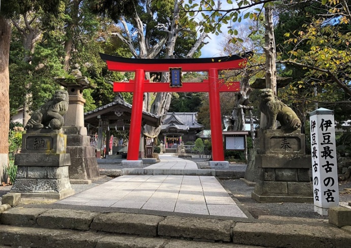 静岡県下田市白浜にある白濱神社