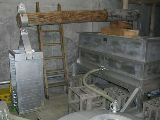 小江戸鏡山酒造で製造に使われている天秤