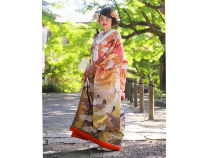 鎌倉や横須賀、湘南、横浜などでフォトウェディングをする鎌倉フォトグラフィの衣装イメージ