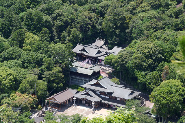 鹿嶋神社の境内全体の俯瞰