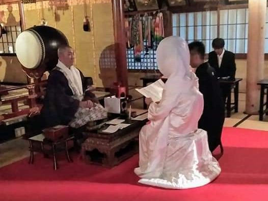 長野県上田市にある北向観音の仏前結婚式