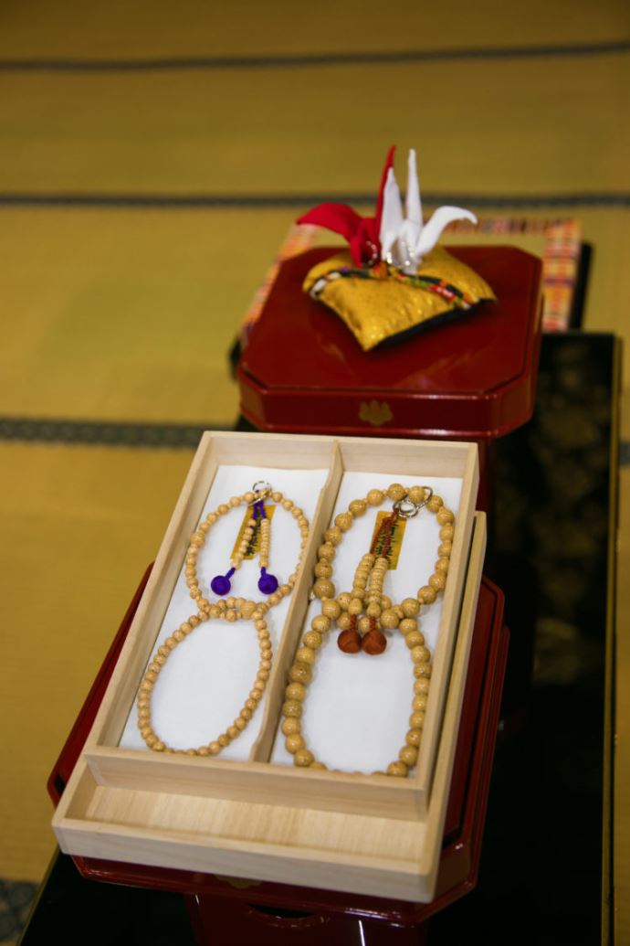 光明寺の仏前結婚式のお数珠