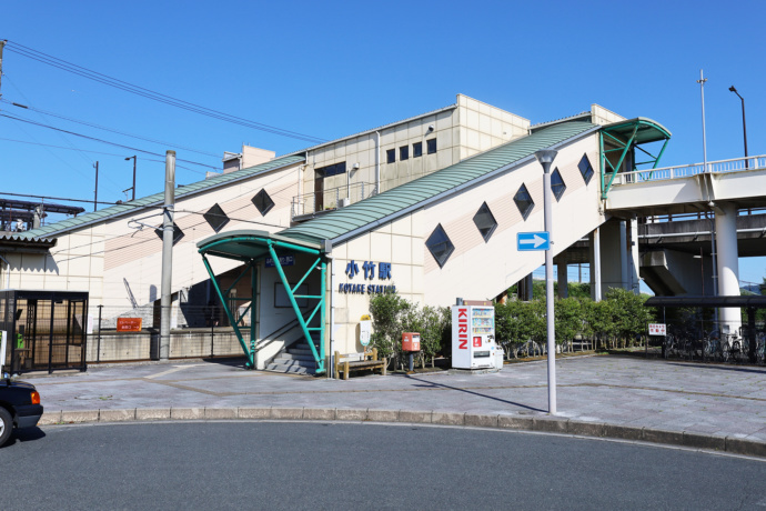 JR小竹駅の駅舎