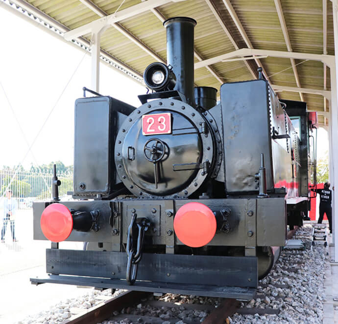 蒸気機関車アルコ23号