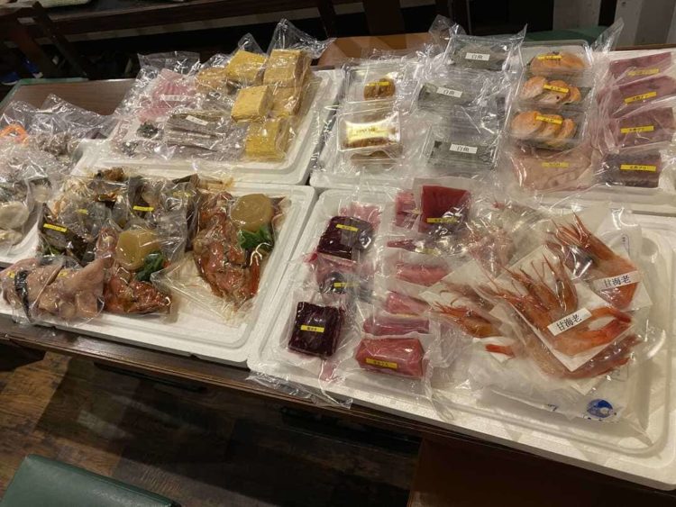 東京都港区にある鯨の胃袋の通販の様子