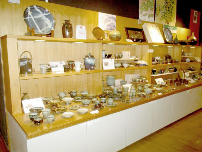 「熊本県伝統工芸館」にある工芸ショップ匠の写真