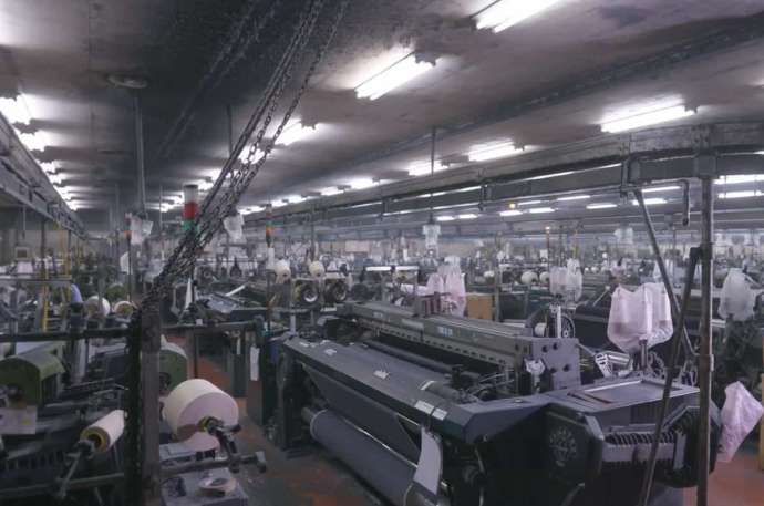 倉敷市の繊維工場内の様子