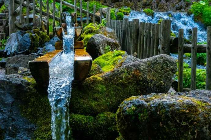 京極町のふきだし公園にある湧水口2