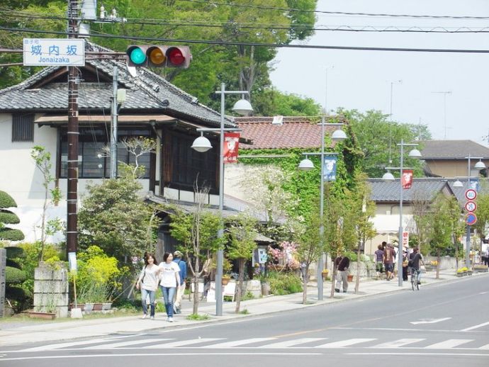 益子町にある城内坂通り風景
