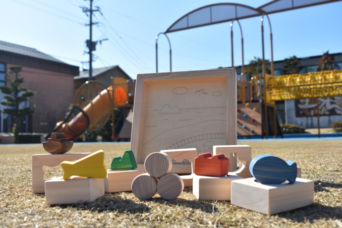 松浦市で満1歳の誕生日に贈られる木製玩具