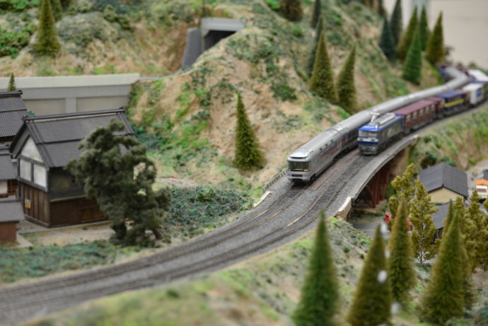 「壬生町おもちゃ博物館」の別館にある「鉄道模型の部屋」のジオラマ