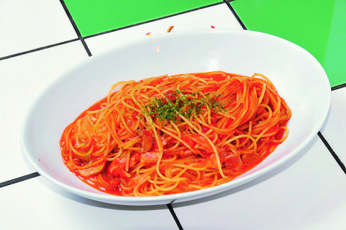 「Pasta&Dessert Cafe APPLE」のトマトベースのパスタ