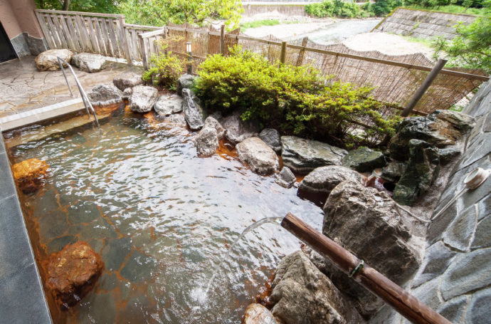 上野村にある日帰り温泉施設「浜平温泉しおじの湯」