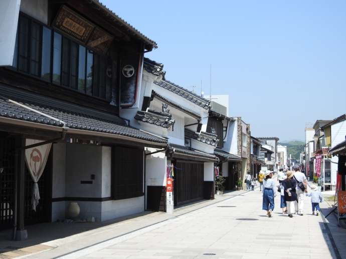 江戸時代の城下町の雰囲気が残る三次町の街並み
