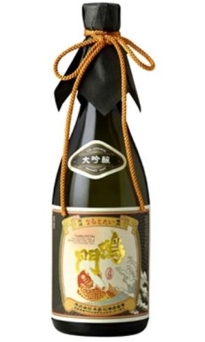 日本酒初心者にもおすすめの「鳴門鯛 大吟醸」のボトル」