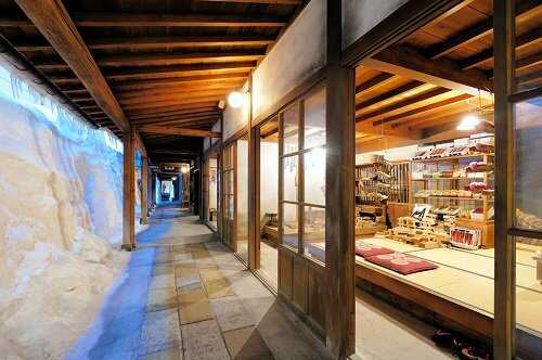 新潟県立歴史博物館にある雪とくらしの実物大ジオラマ