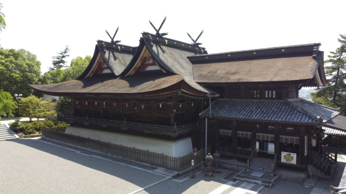 岡山市にある吉備津神社の本殿
