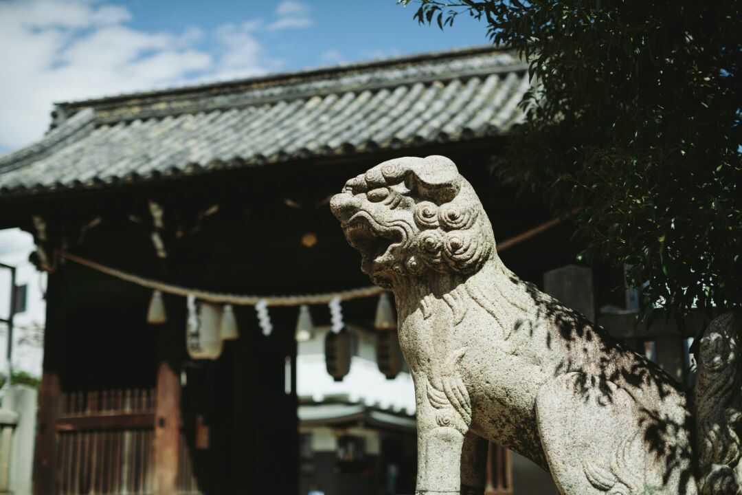 岡山県岡山市にある岡山神社の狛犬