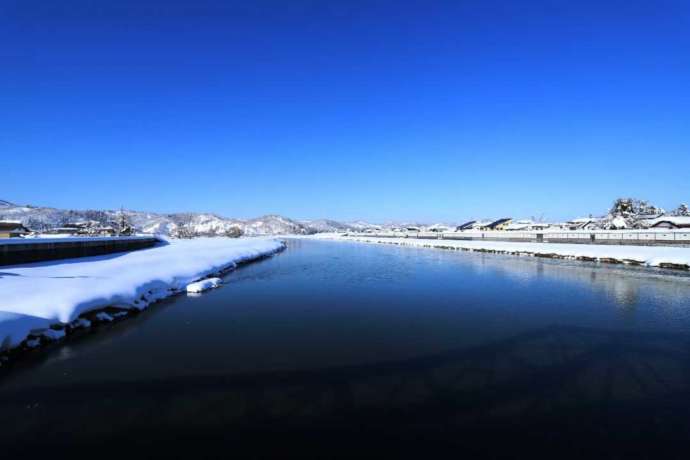 大石田最上川の冬の景観