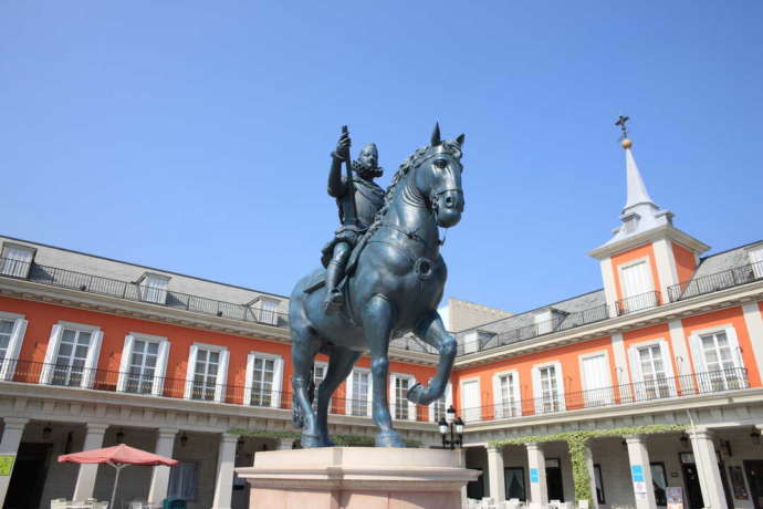 志摩スペイン村パルケエスパーニャのフェリペ3世騎馬像