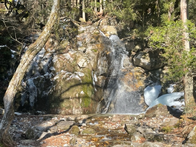 恵那市が誇る天然のリフレッシュスポット寿老の滝