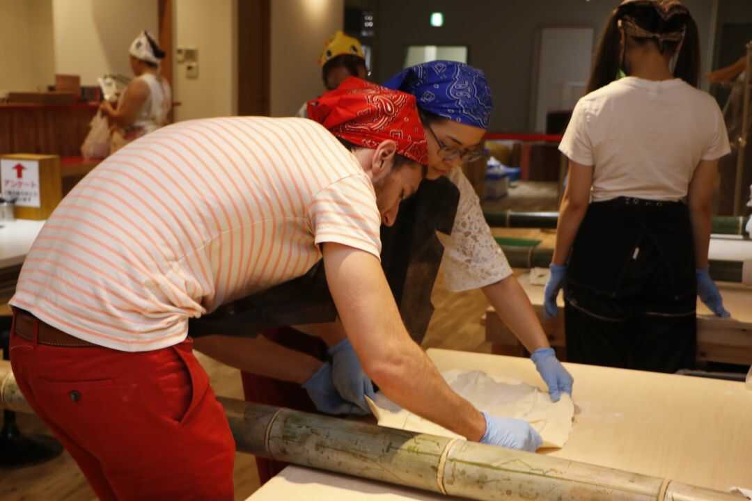 「新横浜ラーメン博物館」で体験できる「ラーメン作り」