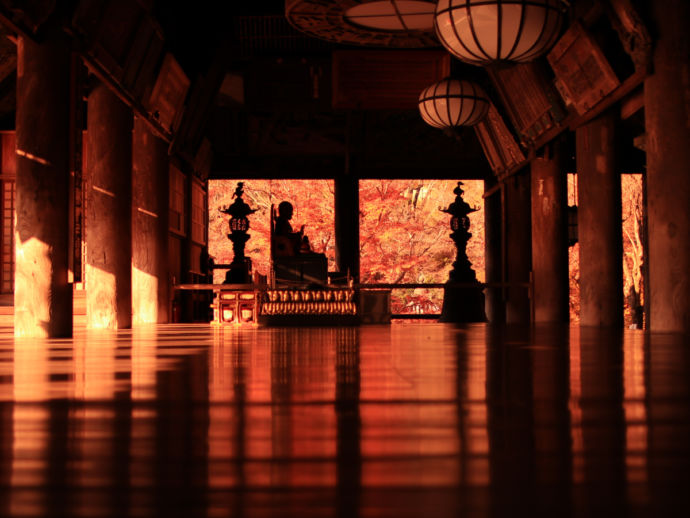 長谷寺の本堂内の様子