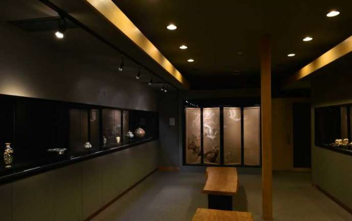 清水三年坂美術館の展示室