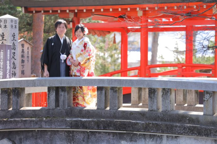 生島足島神社で撮った和装のロケーションフォト