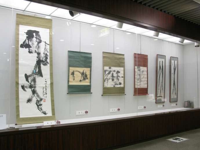 「白井市郷土資料館」で常設展示される郷土の書家・小川瓦木の作品（その1）