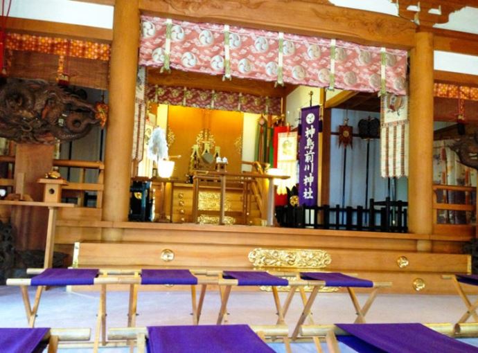 神鳥前川神社の神前結婚式では実際にどのようなことを行うのでしょうか
